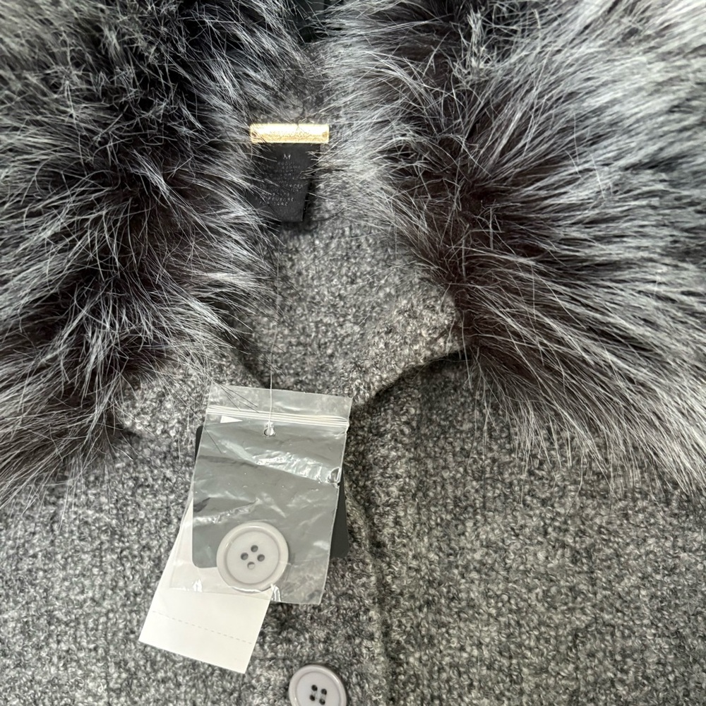 Magaschoni Grey Cashmere Blend Button Down Faux Fur Removable Collar Sweater - Picture 2 of 9